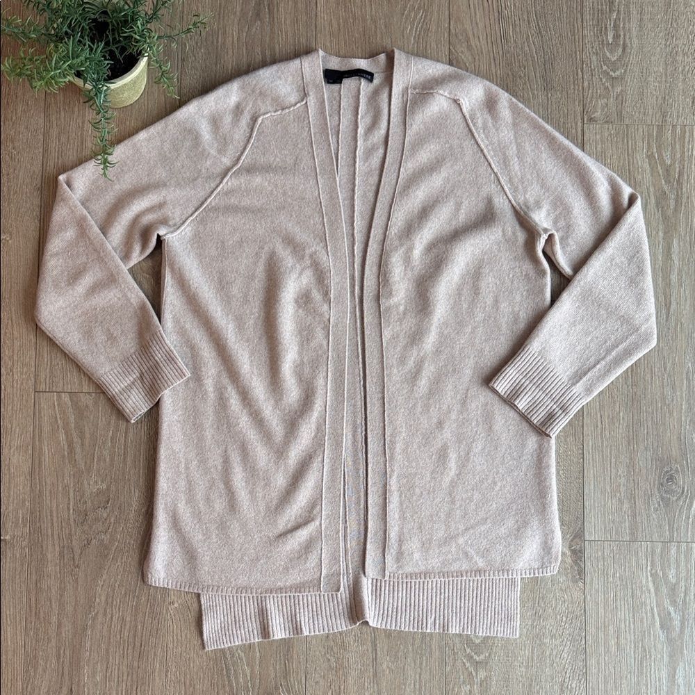 100% CASHMERE BLUSH PINK CARDIGAN BY 360 CASHMERE SIZE MEDIUM EUC